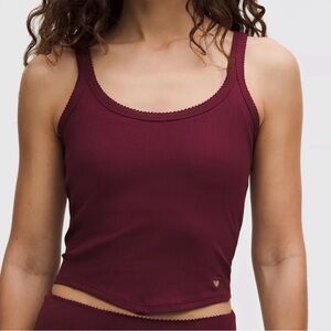 Lululemon Nulu Ribbed Cropped Heart Tank Top Color Burgundy Bay Size XL